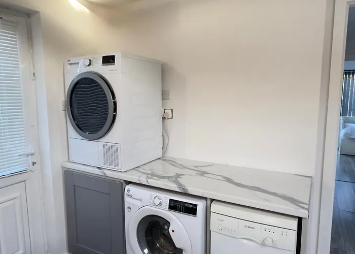 Cozy 2-bedroom Cottage-style * Dublin