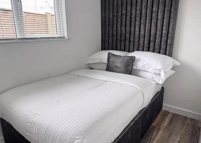 Cozy 2-bedroom Cottage-style Apartmán *